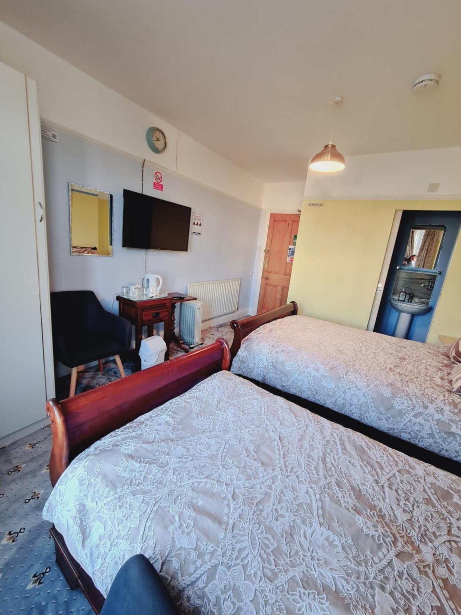 Thornbury Accommodation Burnham-on-Sea Exteriör bild